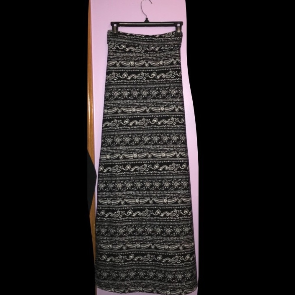 Maxi skirt